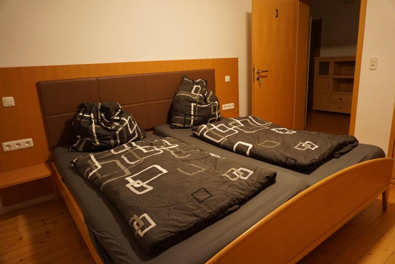 Bimbacher Betten Экстерьер фото