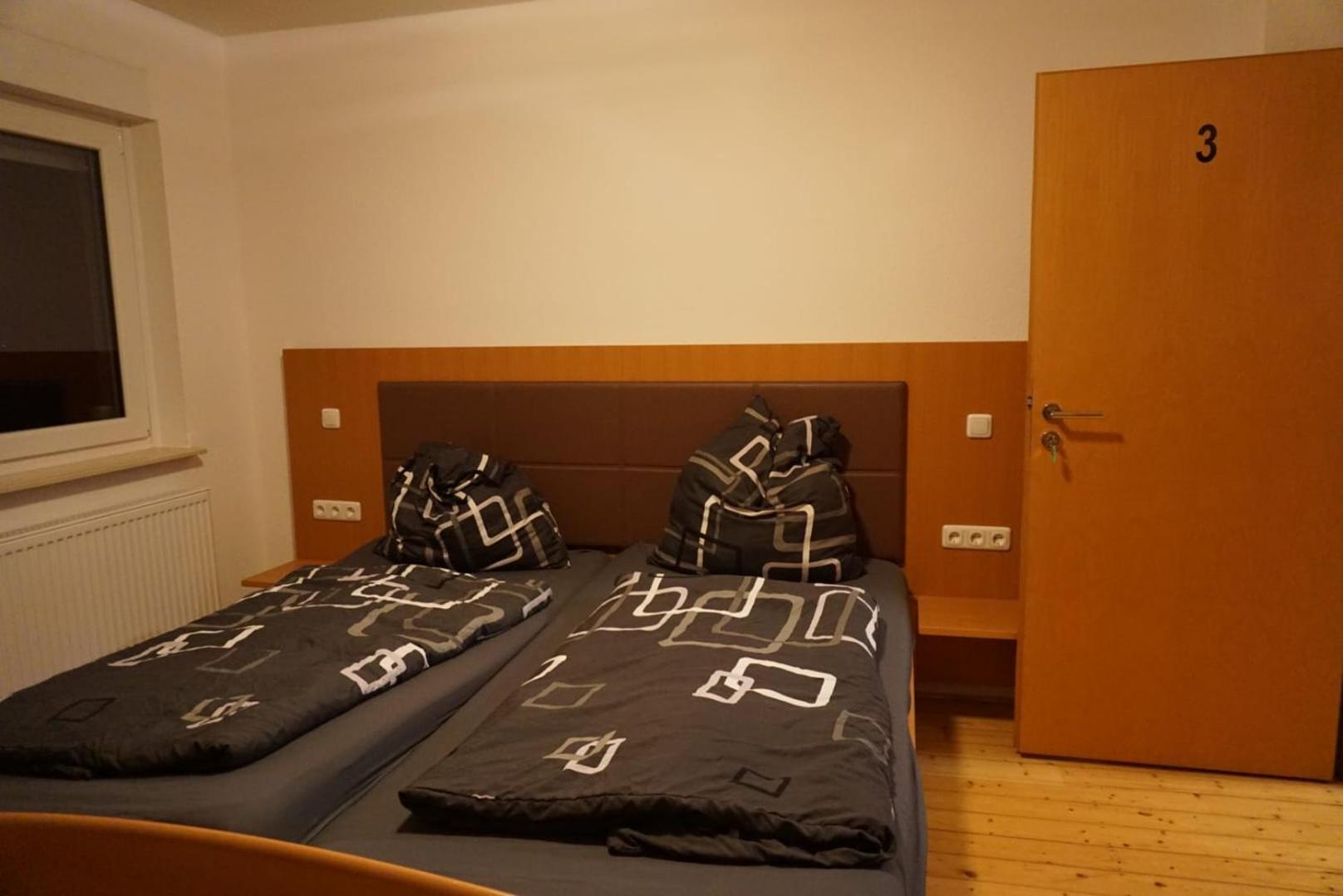Bimbacher Betten Экстерьер фото
